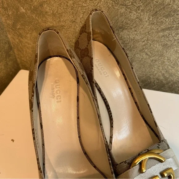 Gucci Brown and Gold Signature Heels - Picture 4 of 4